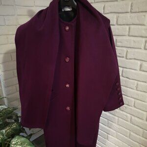 L'image by Irving Posluns Ladies Made in Canada Pure Virgin Wool Coat